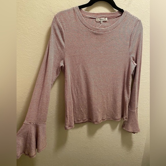 RO & DE By Anthropologie Red & White Striped Bell Sleeve Top Size M New With Tag - Picture 6 of 15